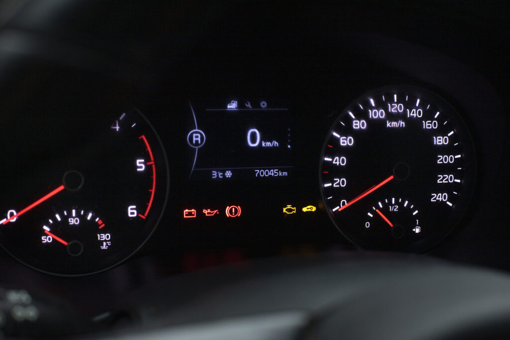 Motor Arıza Lambası Yanıyorsa Araç Kullanılır mı?